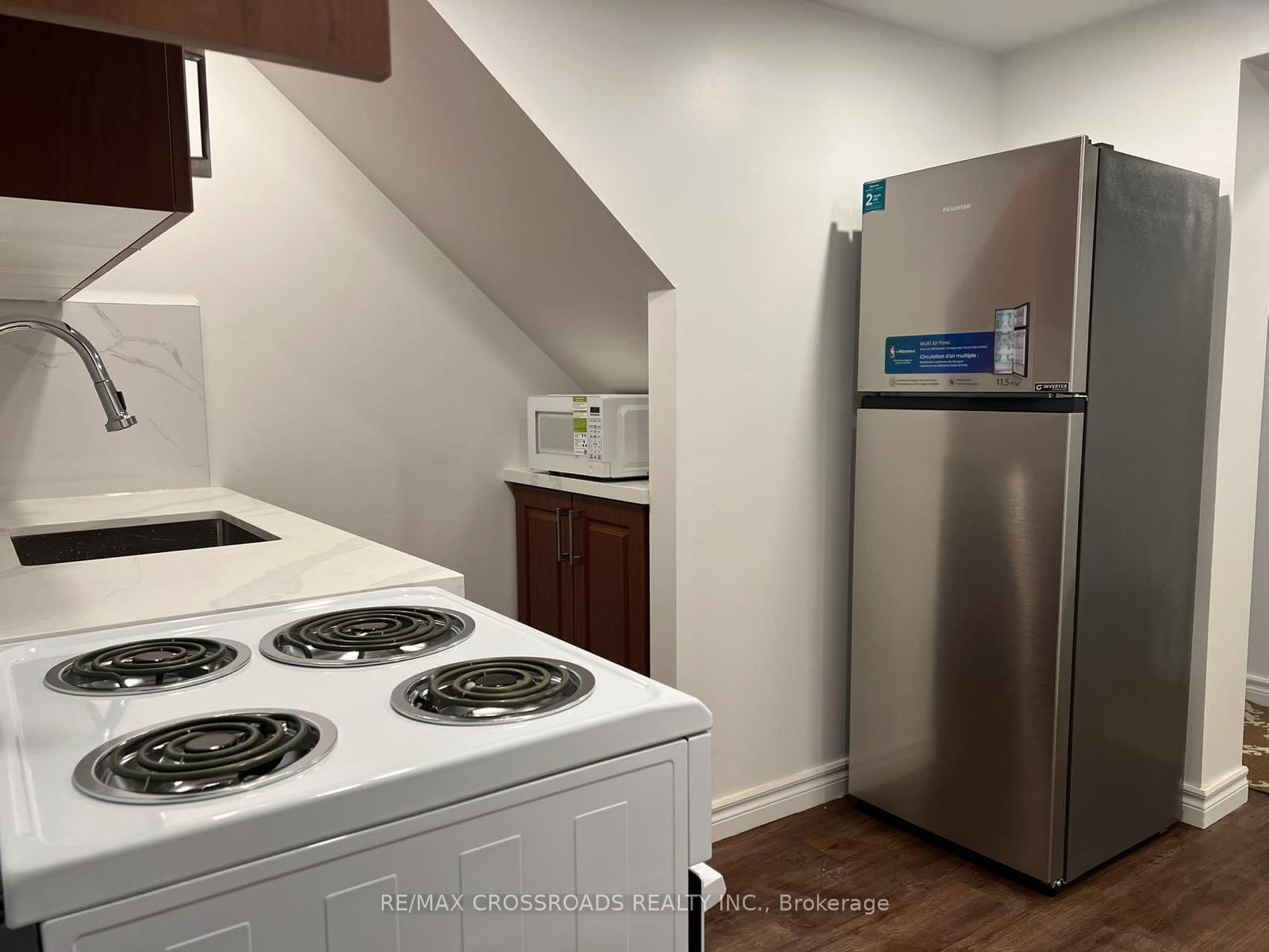 Bsmt-278 Shuter St, Toronto, view 5