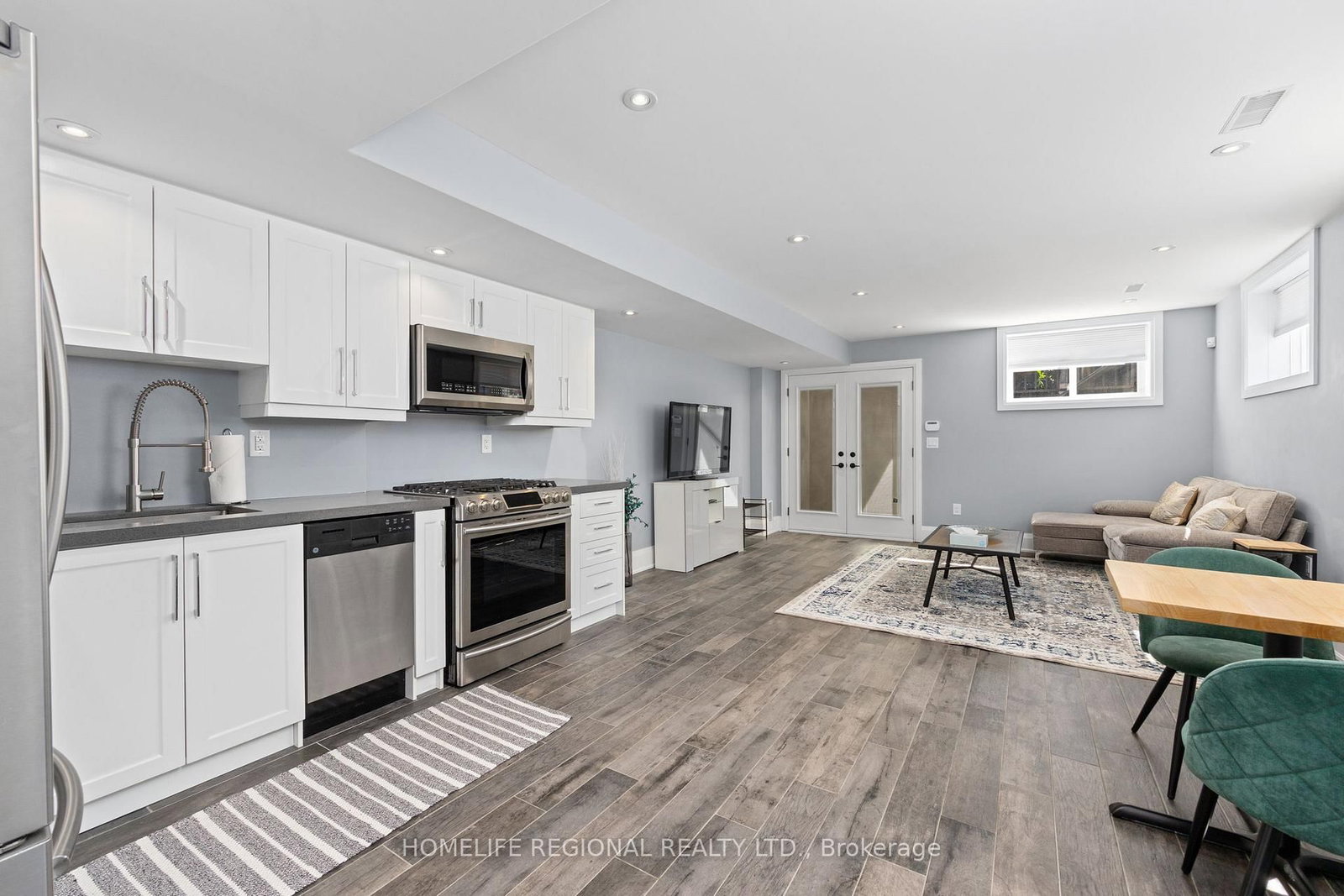 313 Robina Avenue • Toronto, ON photo 34