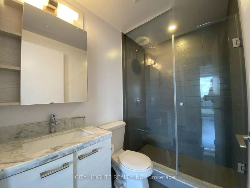 2209 - 2221 Yonge Street