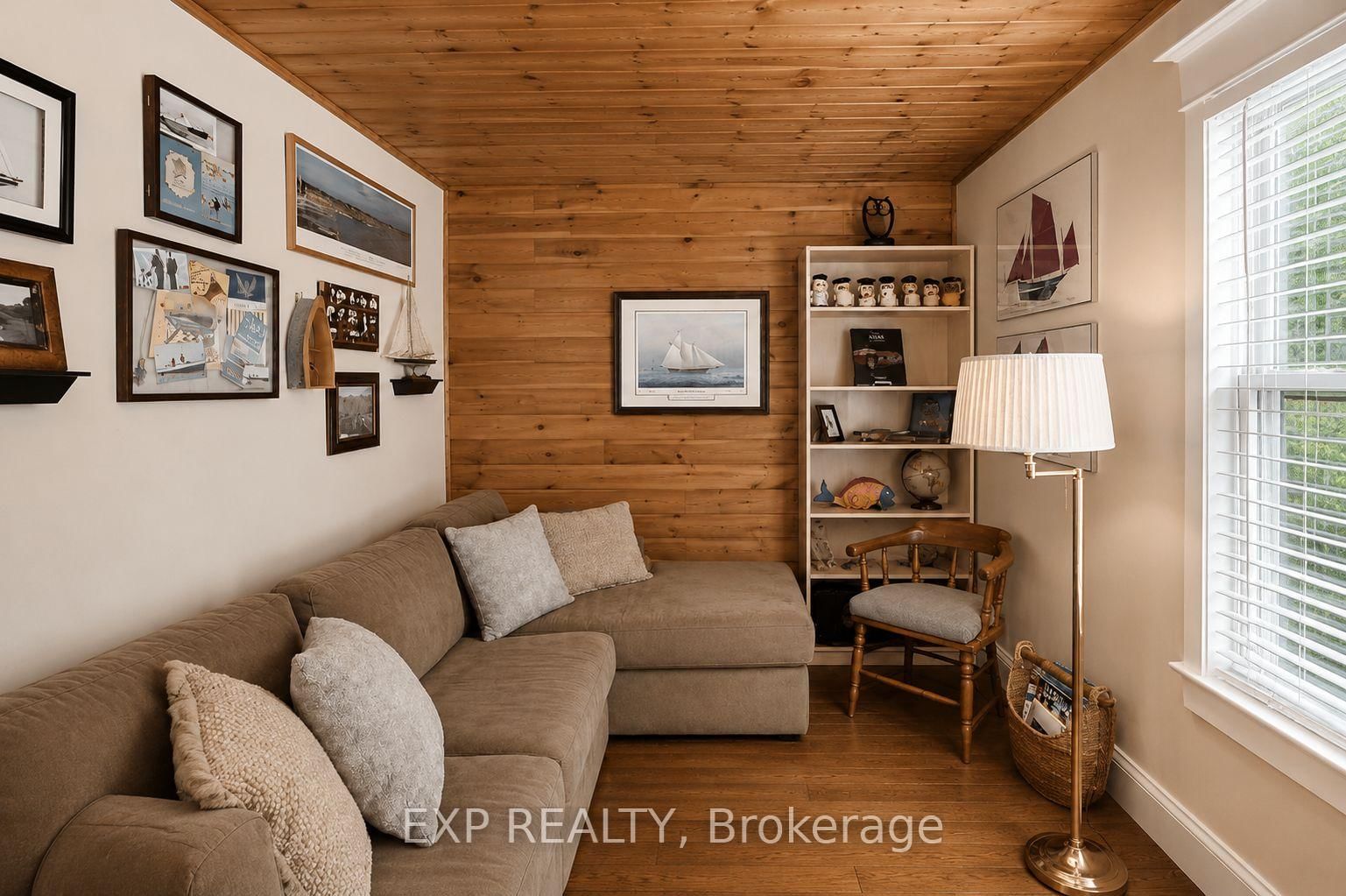379 Davisville Avenue • Toronto, ON photo 27