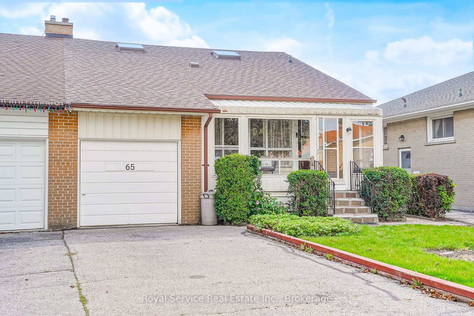 65 Combermere Drive • Toronto, ON photo 4