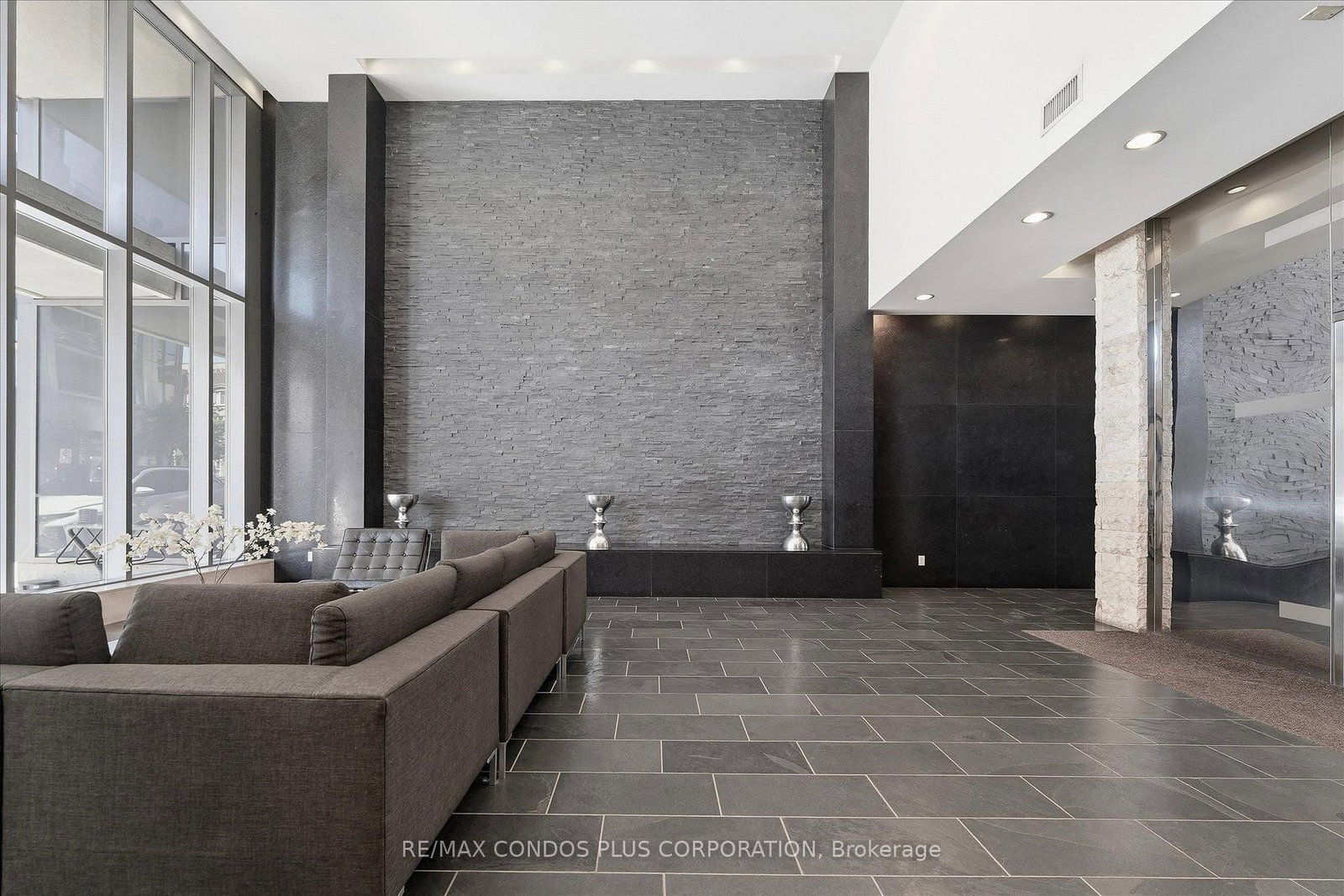 55 East Liberty Street • #702 • Toronto, ON photo 31