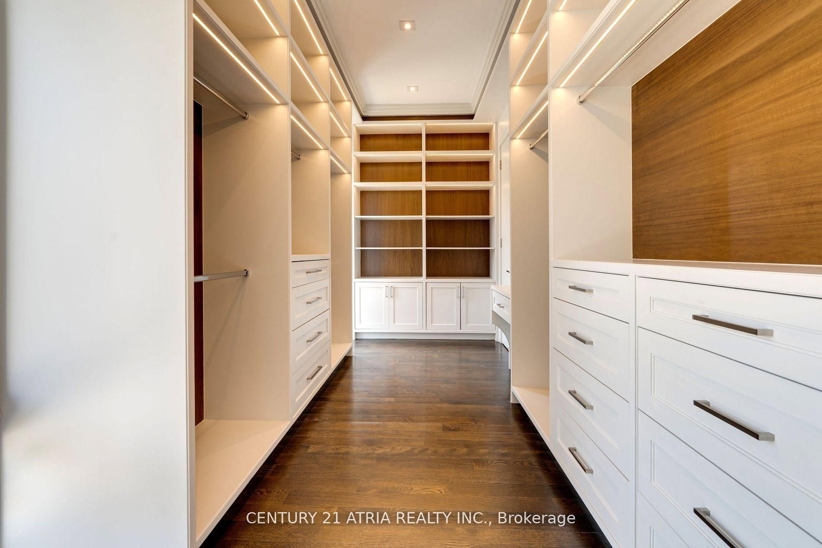 225 Northwood Drive • Toronto, ON photo 28