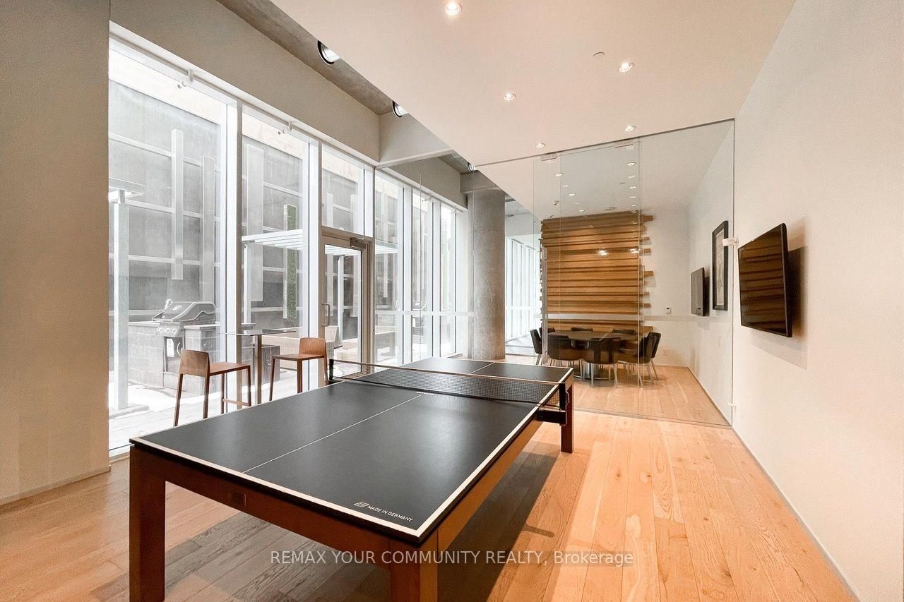 15 Grenville Street • #2711 • Toronto, ON photo 38