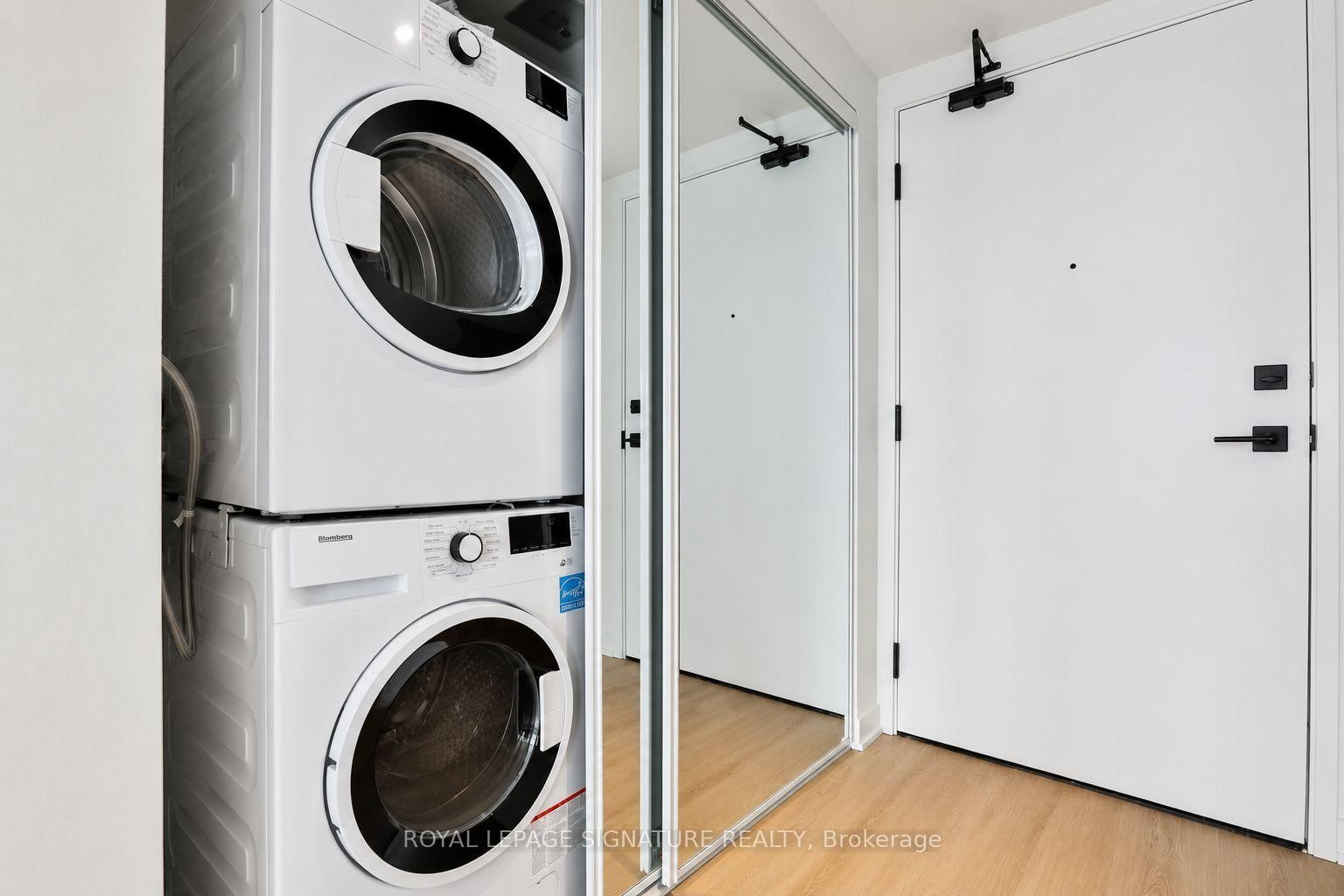 319 Jarvis Street • #2916 • Toronto, ON photo 17