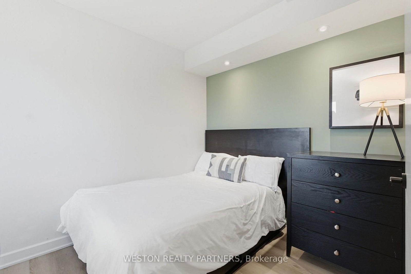 1124-36 Blue Jays Way, Toronto, view 26