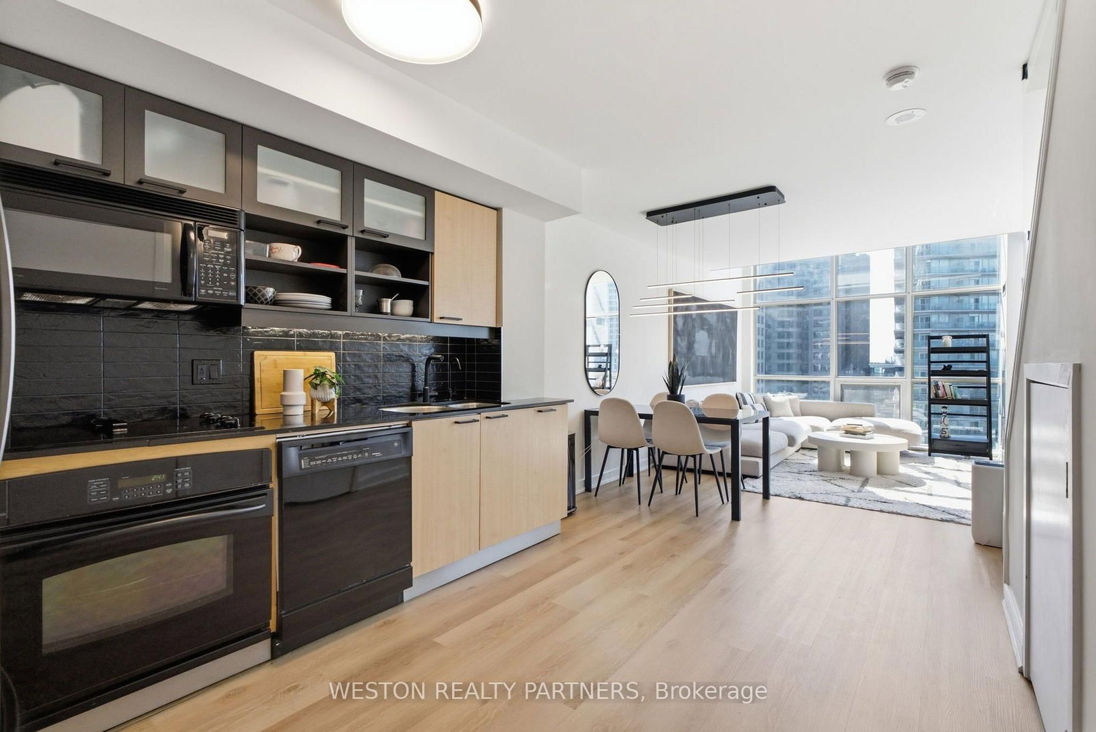 1124-36 Blue Jays Way, Toronto, view 6