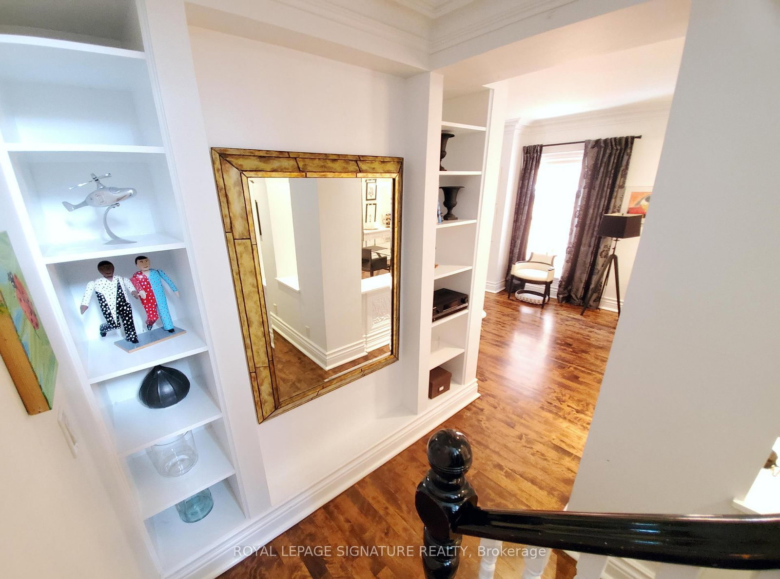 Upper-47 Gloucester St, Toronto, view 12