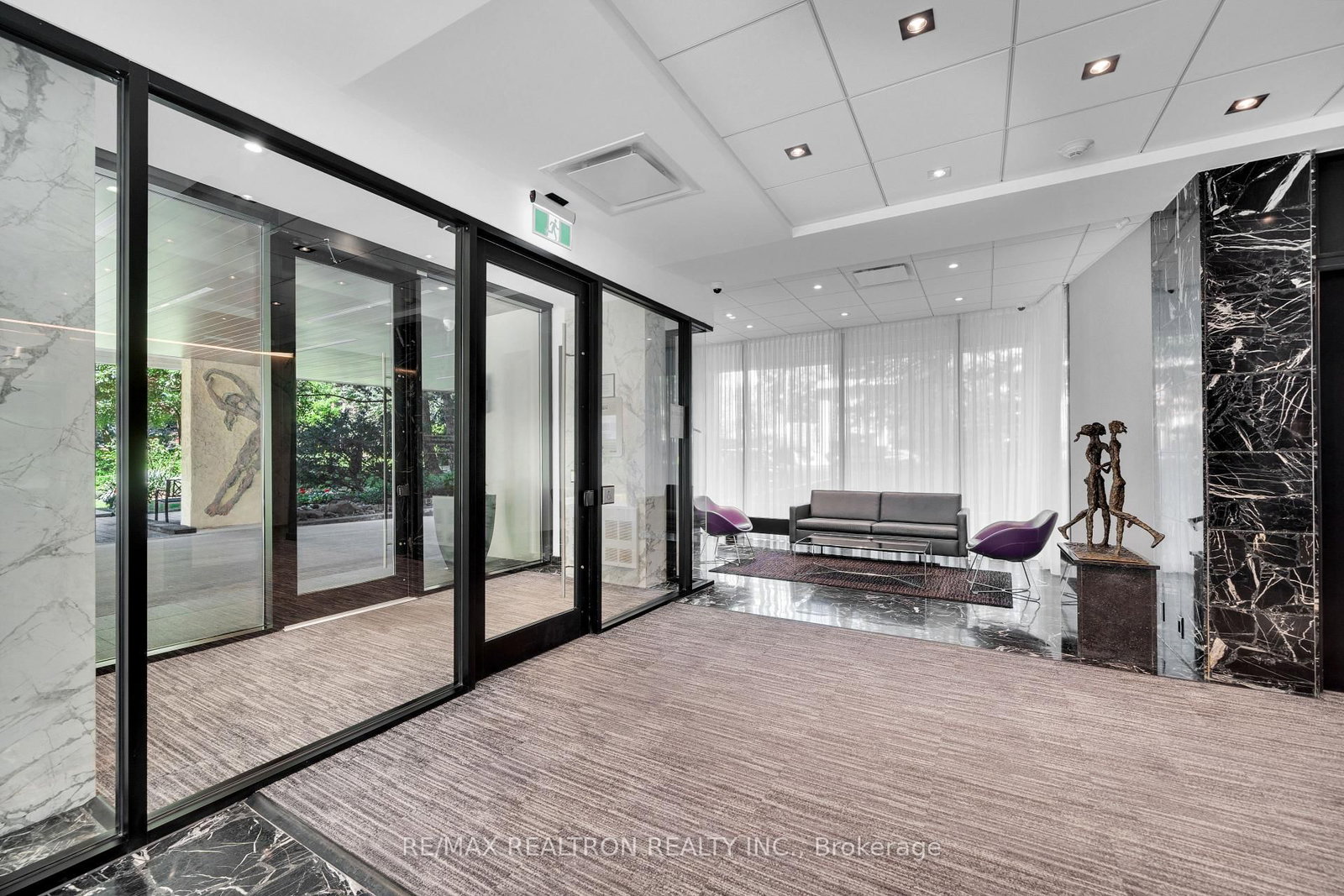 1202-9 Deer Park Cres, Toronto, view 12