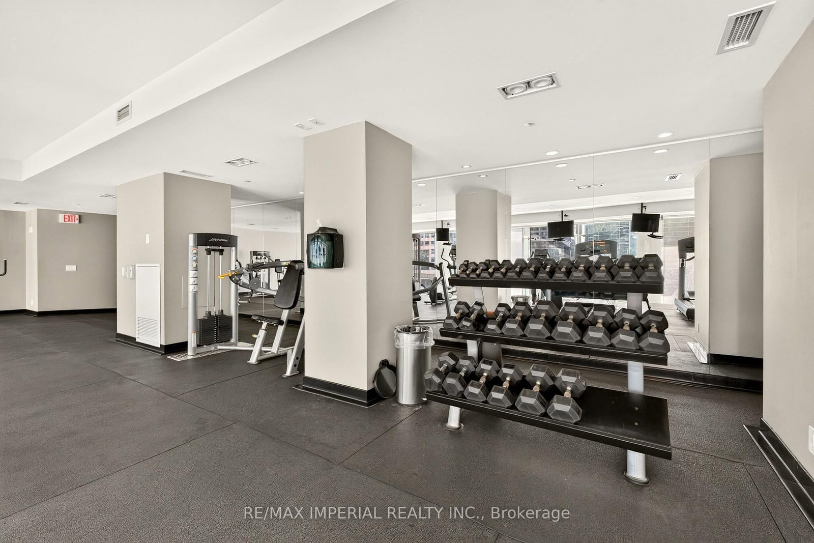 224 King Street W • #1804 • Toronto, ON photo 38
