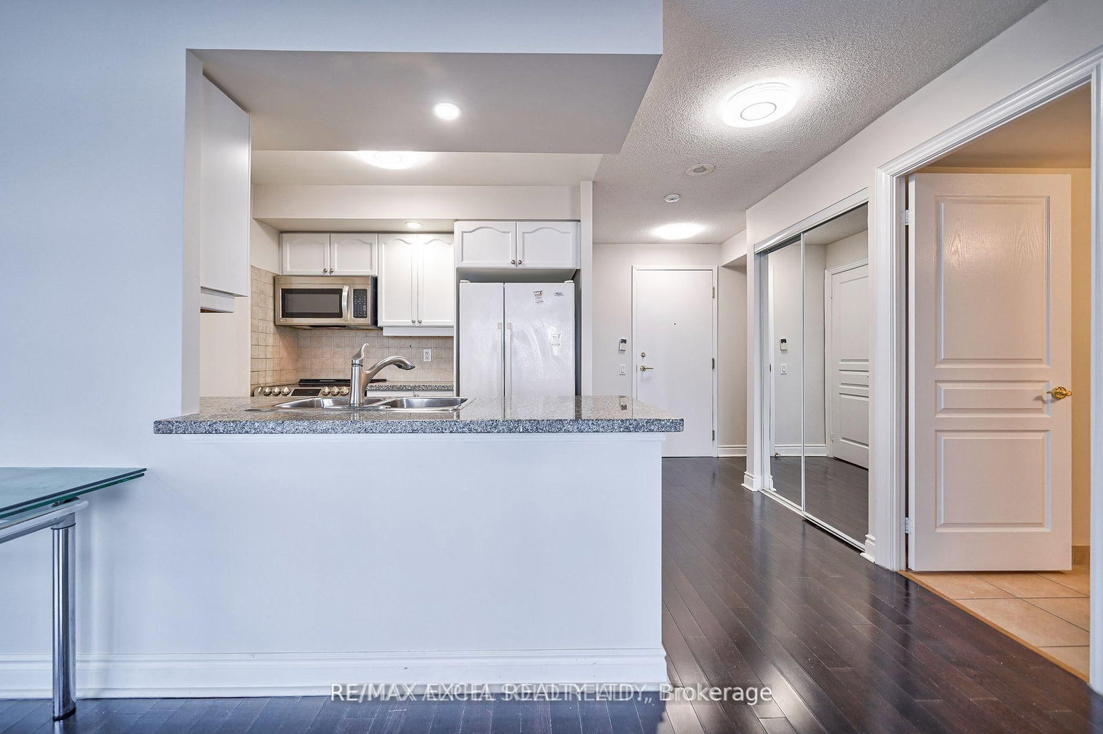 2511-10 Northtown Way, Toronto, view 14
