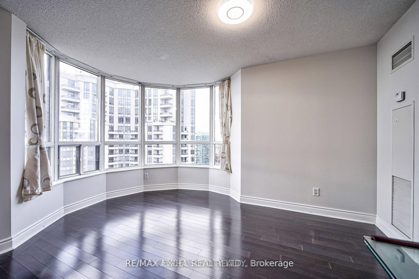 2511-10 Northtown Way, Toronto, view 20