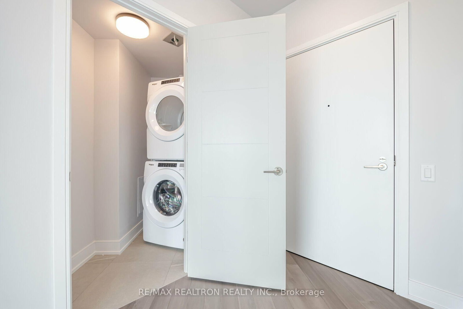 1305-2525 Bathurst St, Toronto, view 18