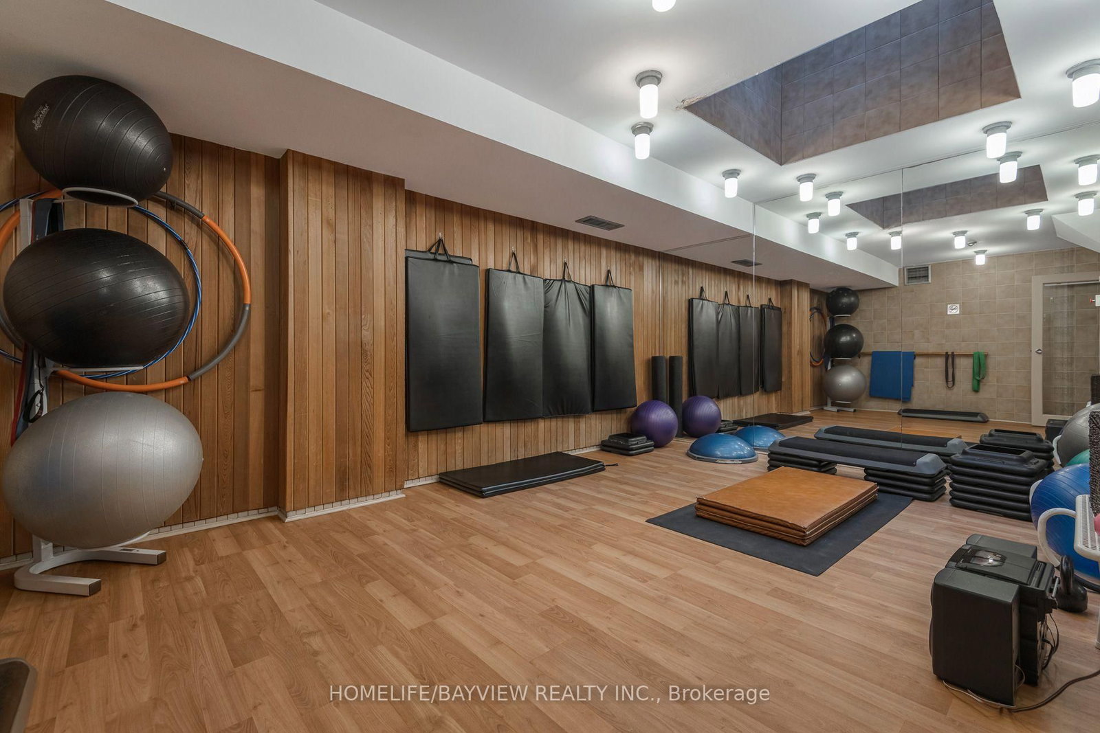 15 Mcmurrich Street • #108 • Toronto, ON photo 39