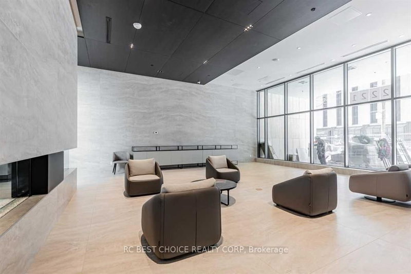 1803 - 2221 Yonge Street
