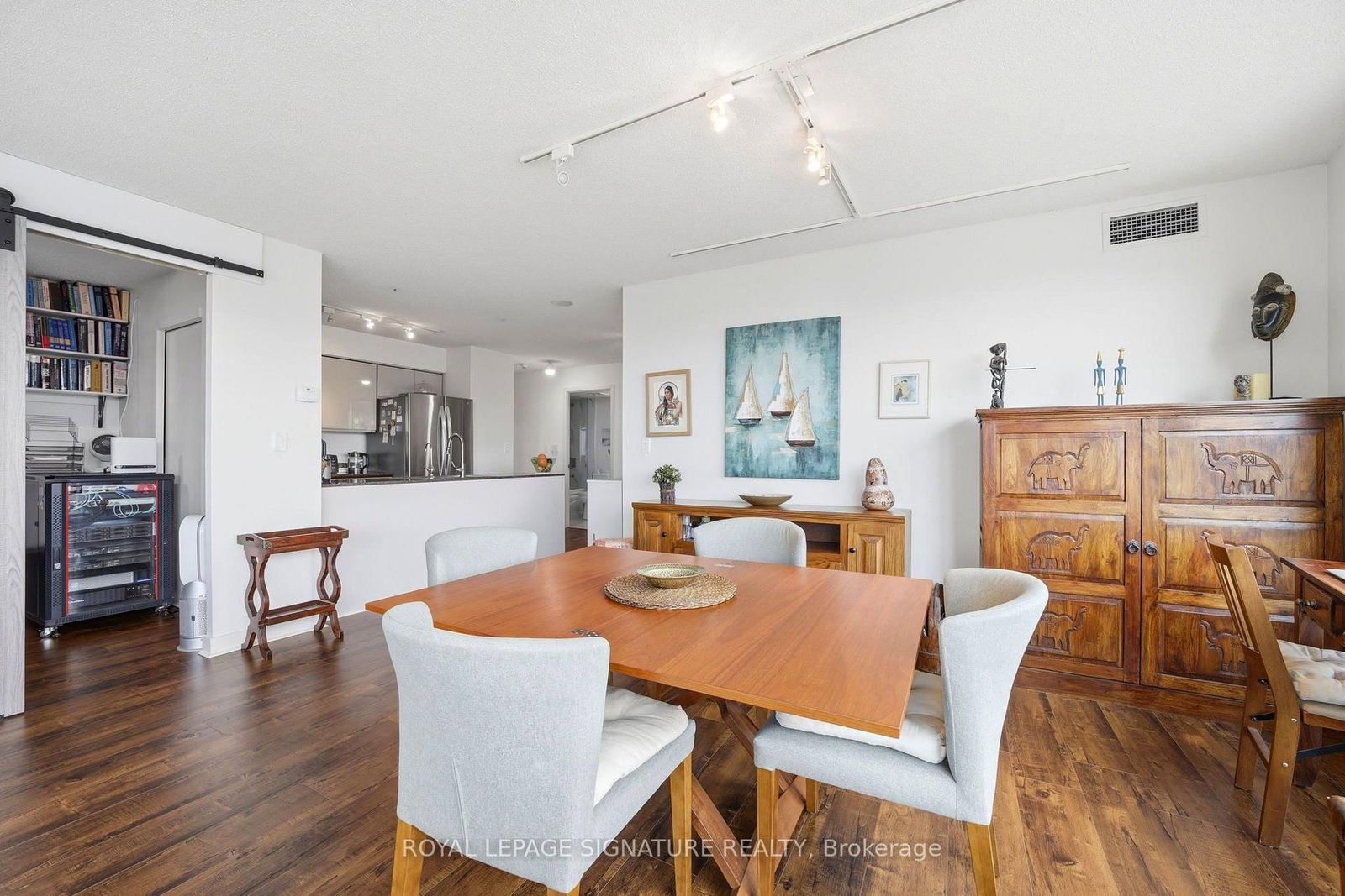 81 Navy Wharf Court • #1703 • Toronto, ON photo 11