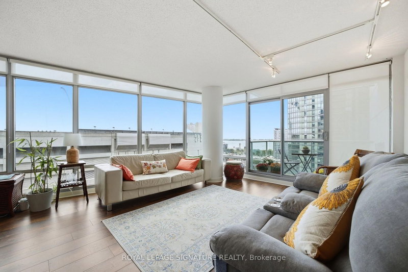1703 - 81 Navy Wharf Court