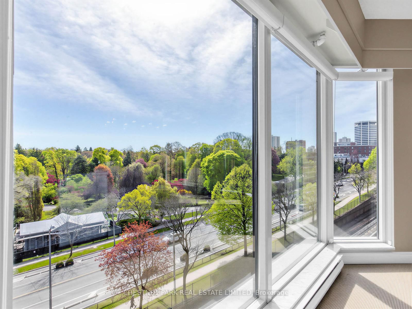 97 Lawton Boulevard • #502 • Toronto, ON photo 12