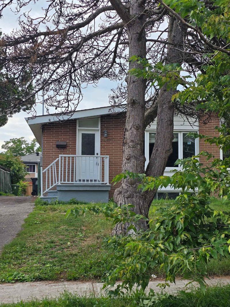 Upper Portion - 53 Billington Crescent