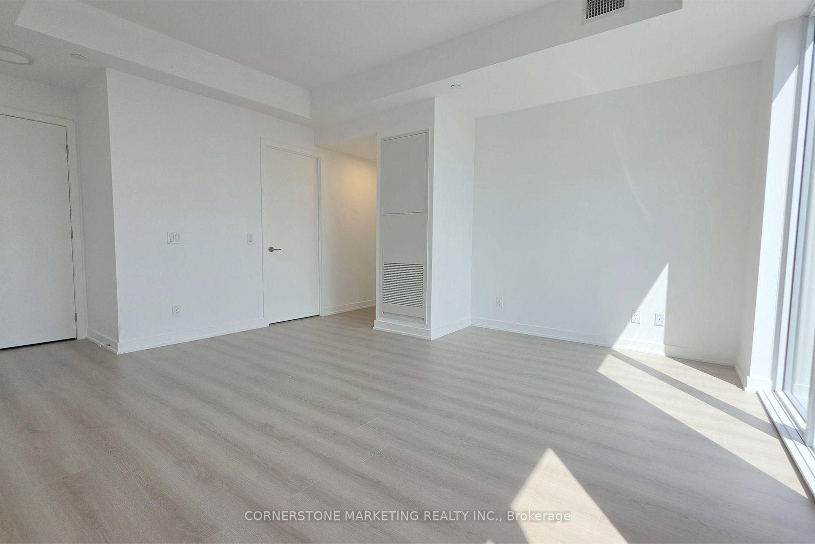 2906 - 100 Queen Street E, Toronto 4