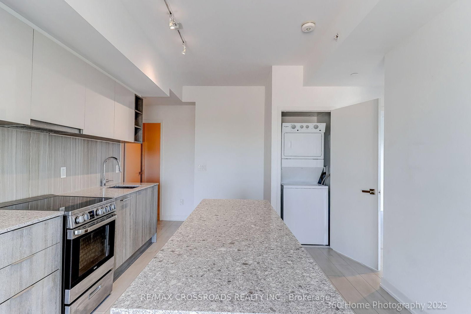 31 Tippett Road • #1306 • Toronto, ON photo 15