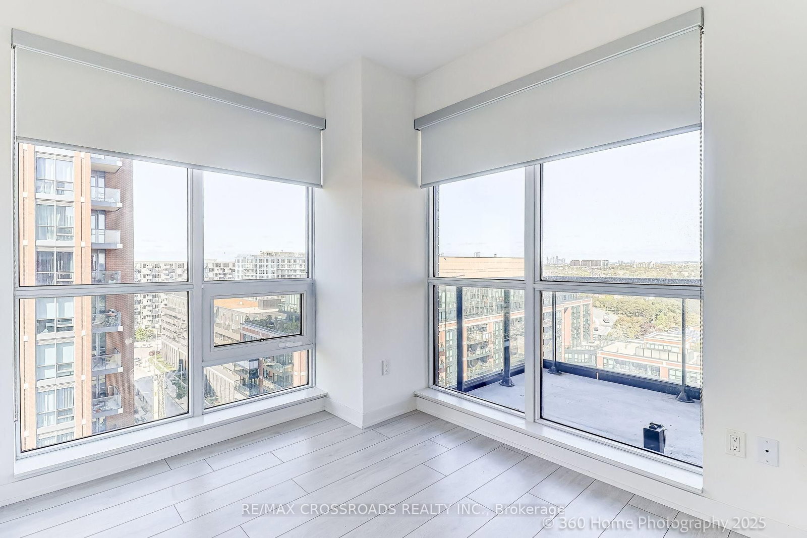 31 Tippett Road • #1306 • Toronto, ON photo 5