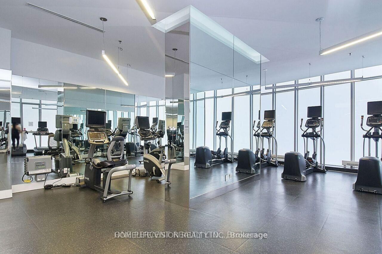 14 York Street W • #1601 • Toronto, ON photo 12