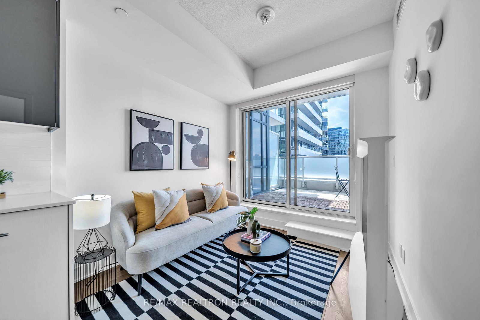 188 Fairview Mall Drive • #606 • Toronto, ON photo 1