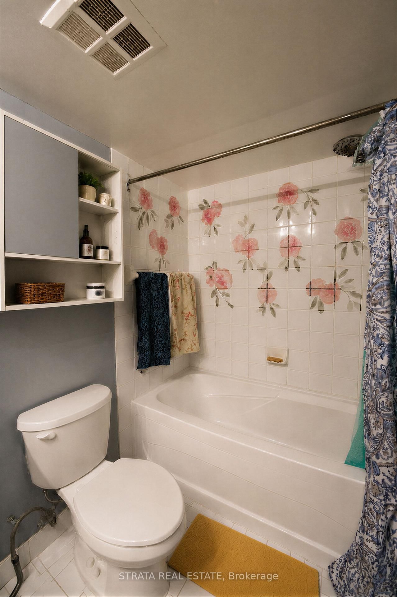 11 St Joseph Street • #304 • Toronto, ON photo 19