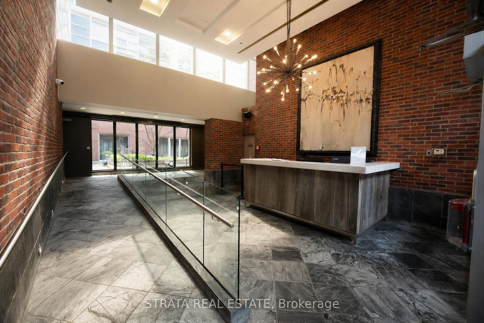 11 St Joseph Street • #304 • Toronto, ON photo 5