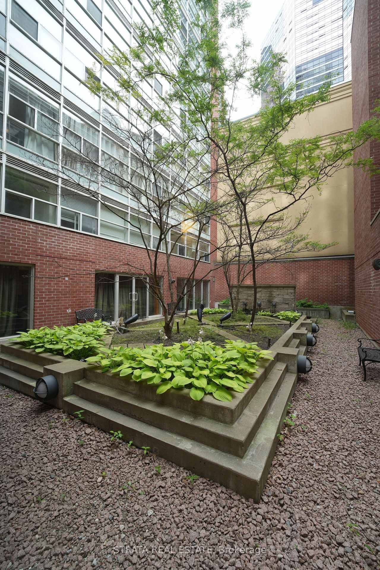 11 St Joseph Street • #304 • Toronto, ON photo 7