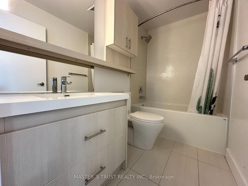 1504 - 150 Fairview Mall Drive
