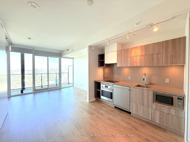 3307 - 125 Peter Street
