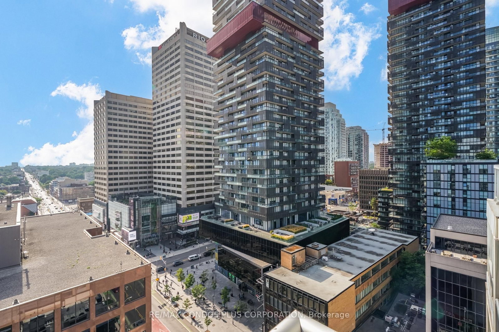43 Eglinton Avenue E • #1901 • Toronto, ON photo 19