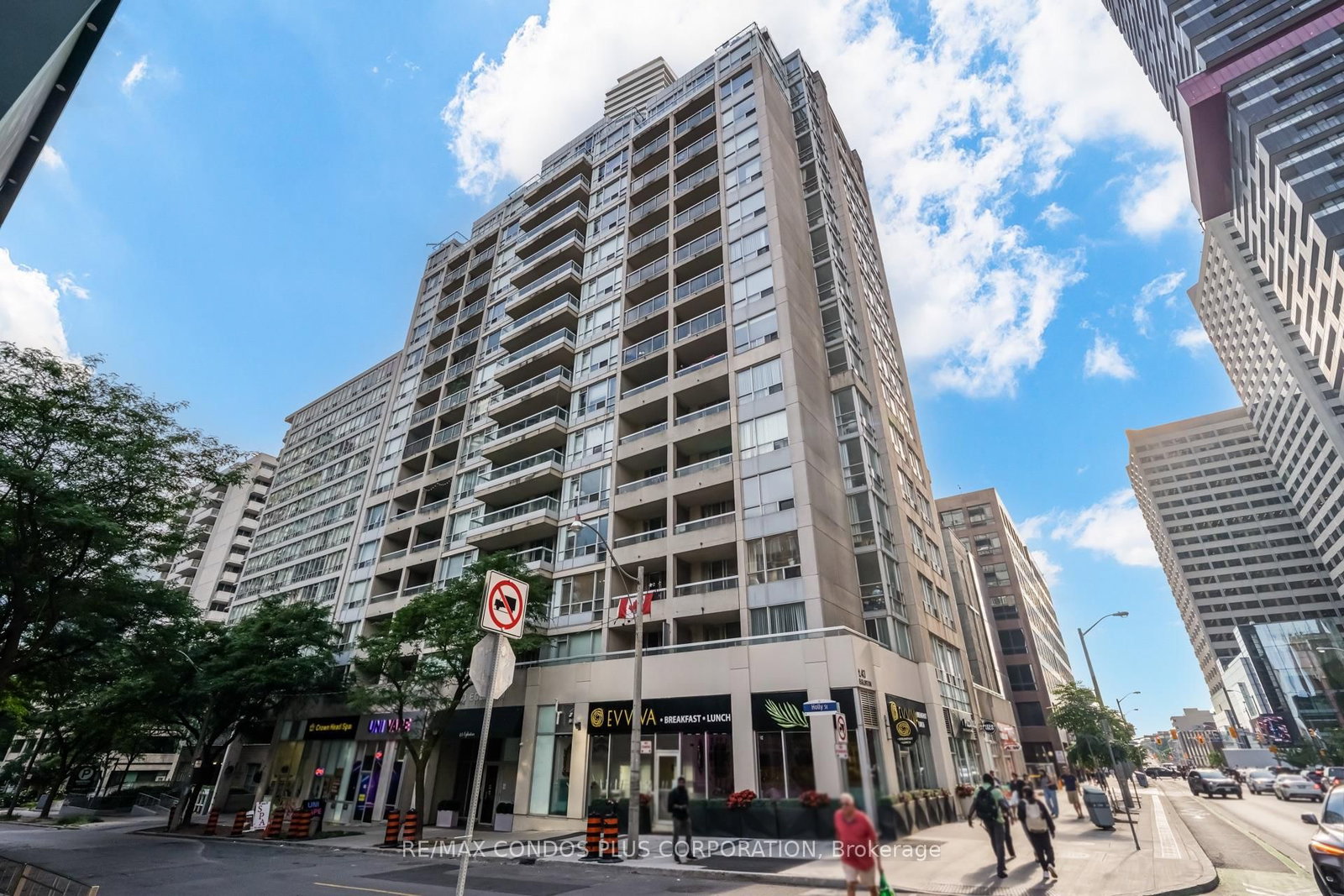 43 Eglinton Avenue E • #1901 • Toronto, ON photo 23