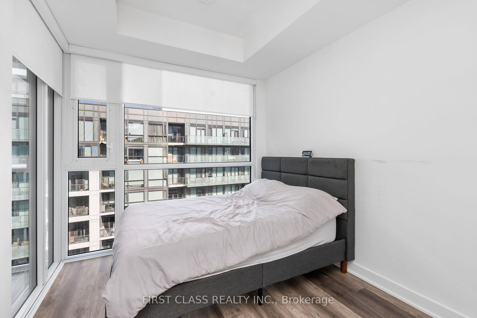 121 Lower Sherbourne Street • #LPH1840 • Toronto, ON photo 13