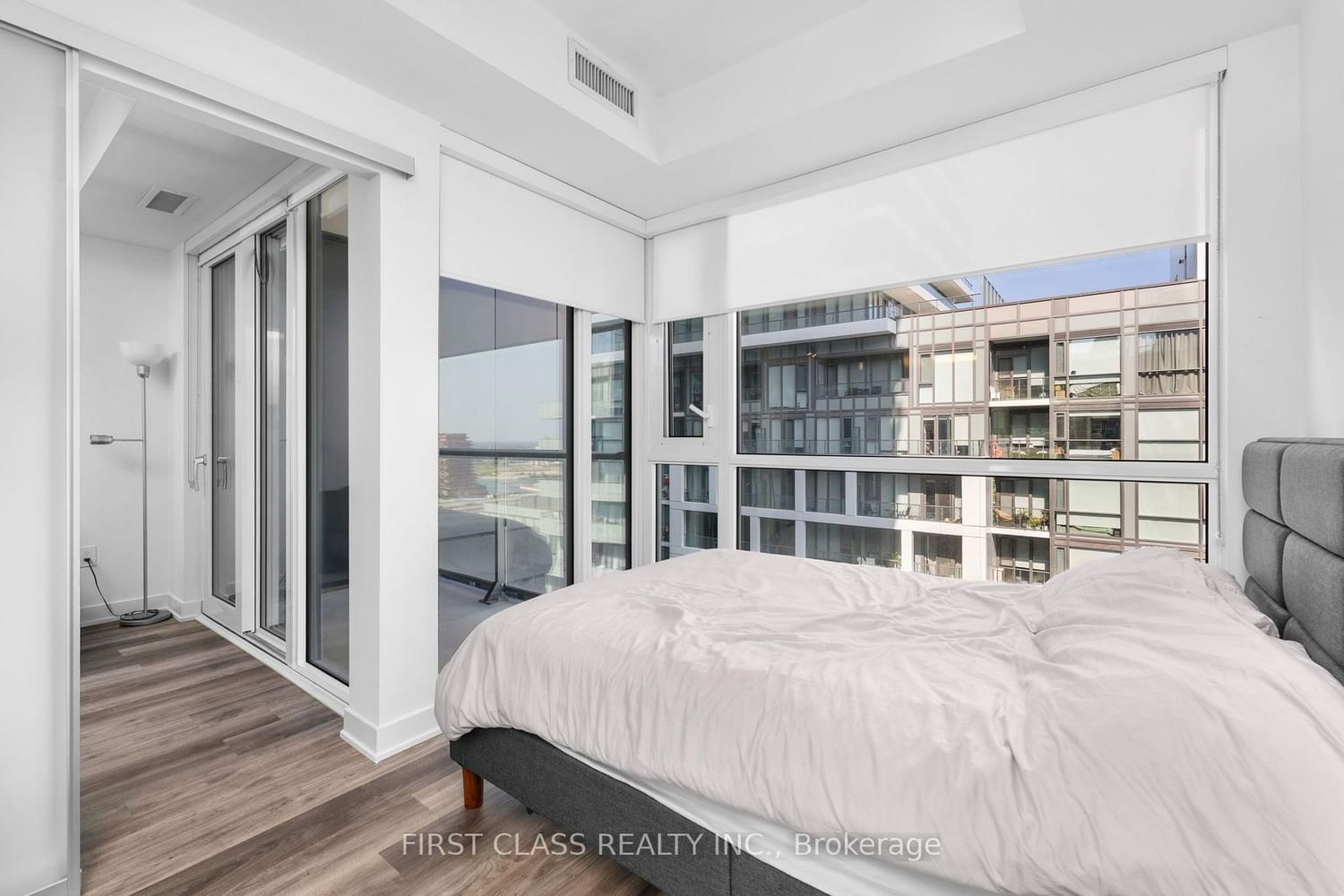 121 Lower Sherbourne Street • #LPH1840 • Toronto, ON photo 14