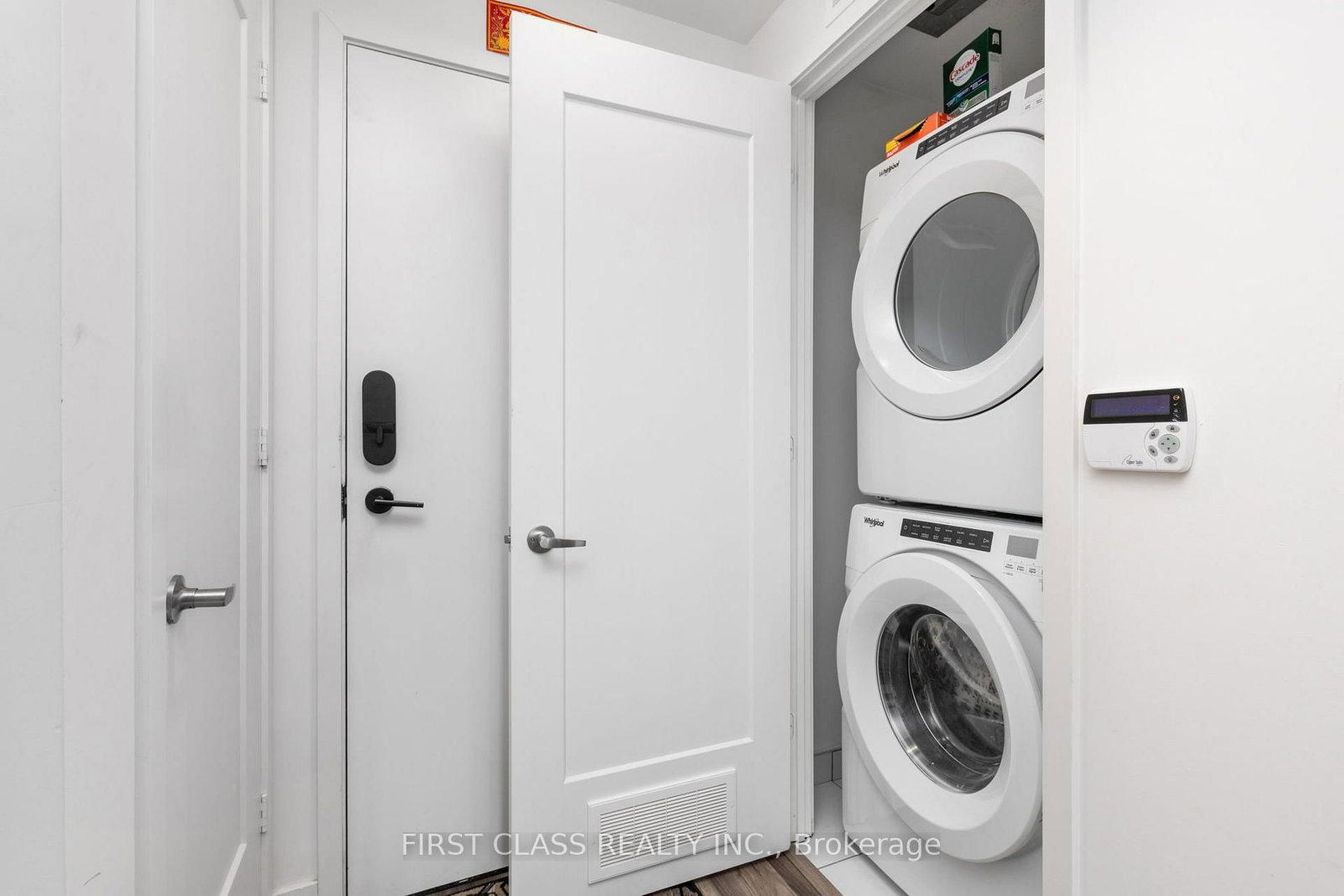 121 Lower Sherbourne Street • #LPH1840 • Toronto, ON photo 19