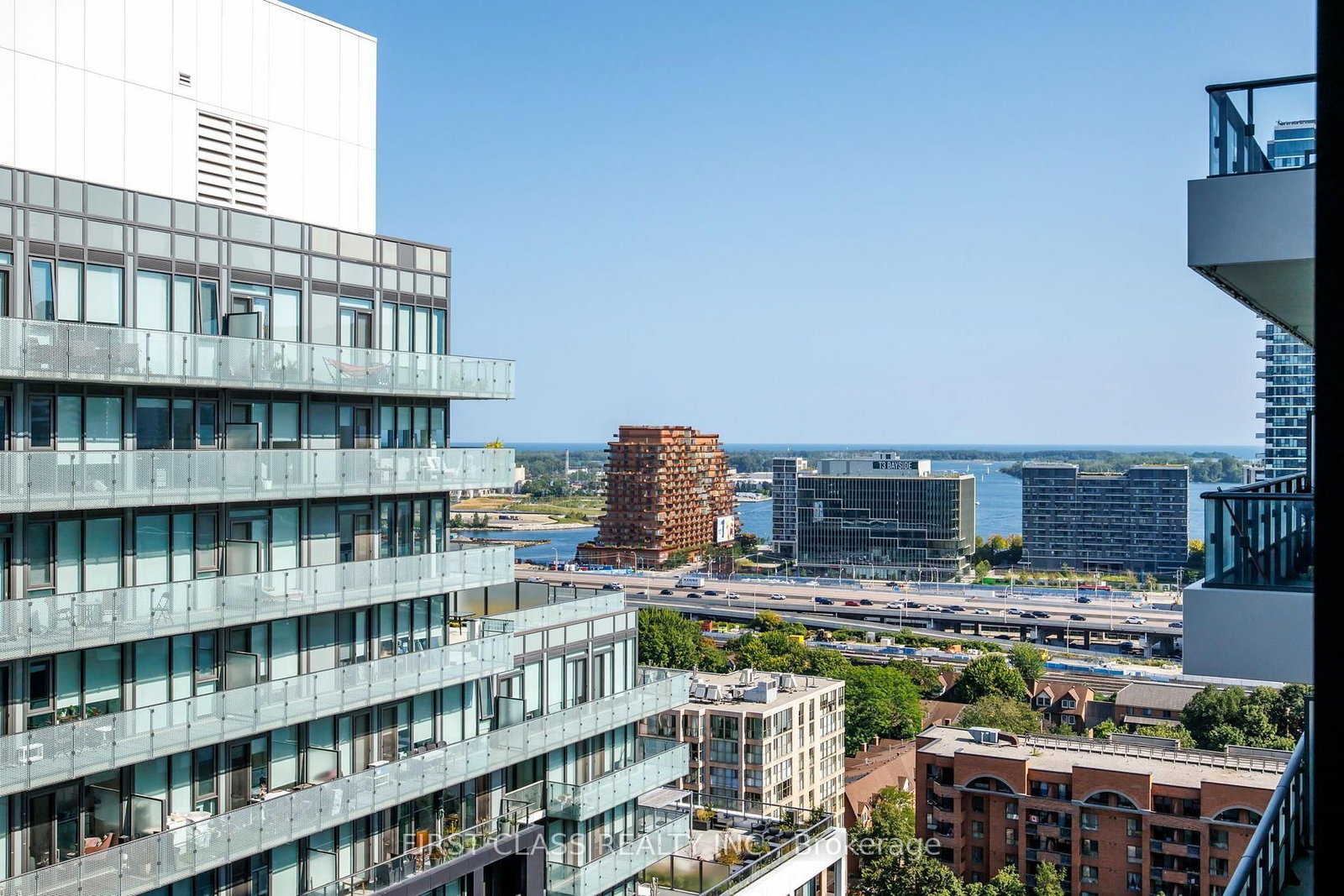 121 Lower Sherbourne Street • #LPH1840 • Toronto, ON photo 22