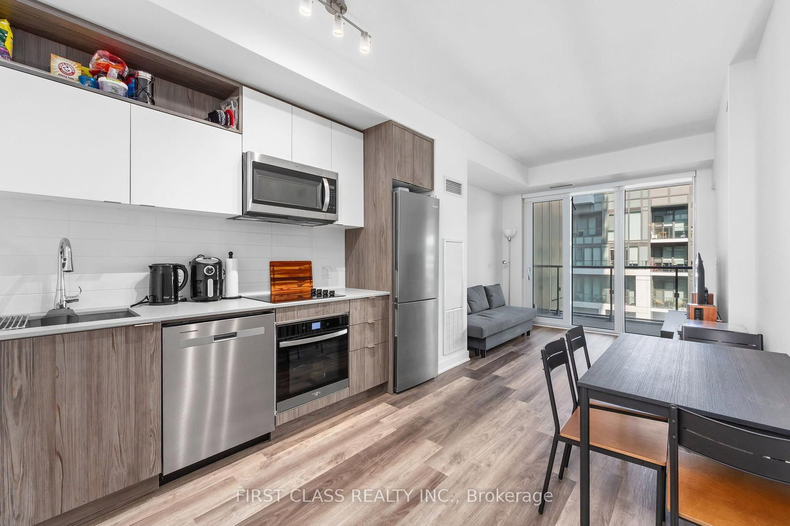 121 Lower Sherbourne Street • #LPH1840 • Toronto, ON photo 5