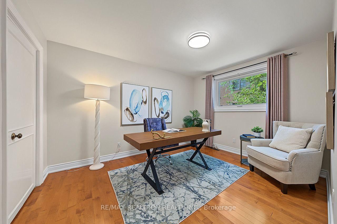 77 Mossgrove Trail • Toronto, ON photo 25