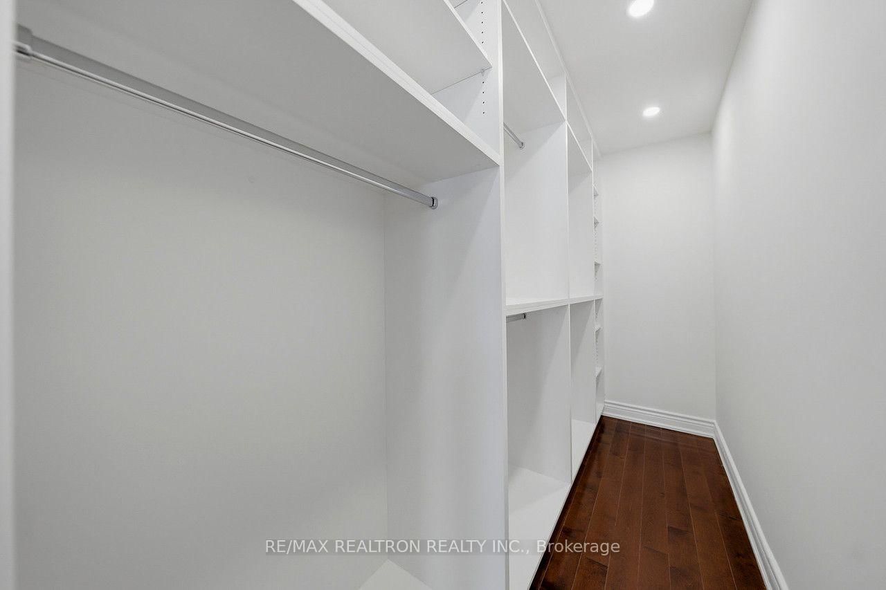 77 Mossgrove Trail • Toronto, ON photo 30