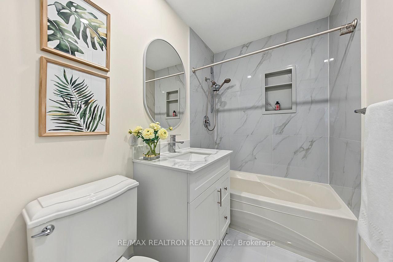 77 Mossgrove Trail • Toronto, ON photo 38