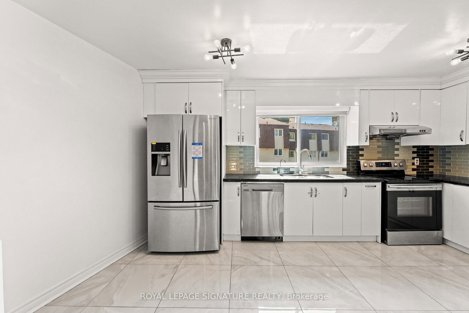 109 Jenny Wren Way • #62 • Toronto, ON photo 13
