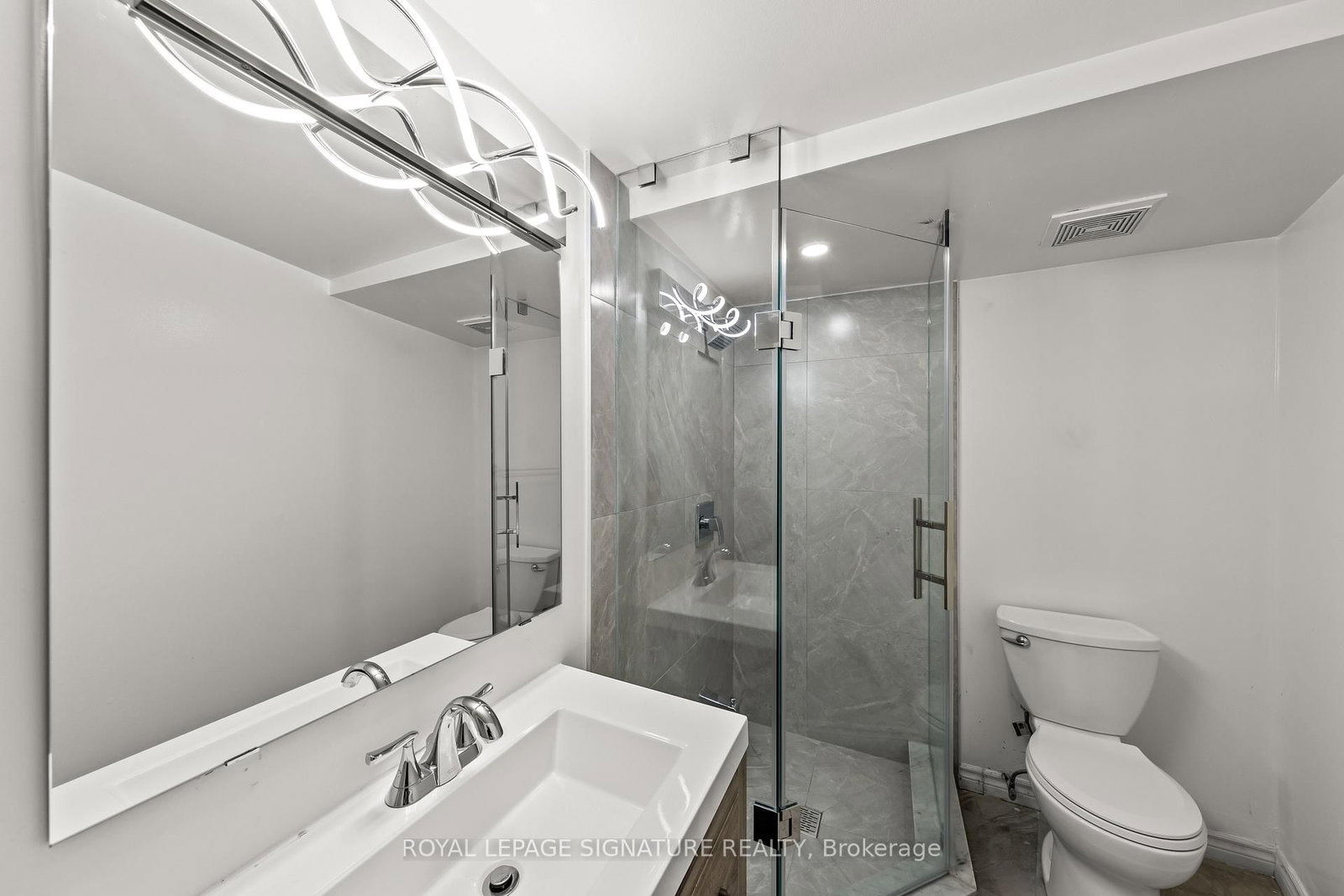 109 Jenny Wren Way • #62 • Toronto, ON photo 39