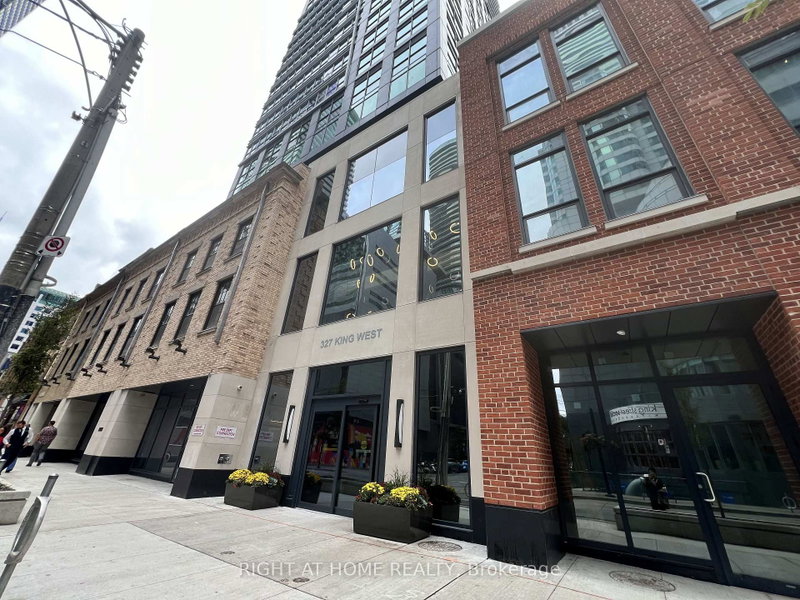 2301 - 327 KING Street W