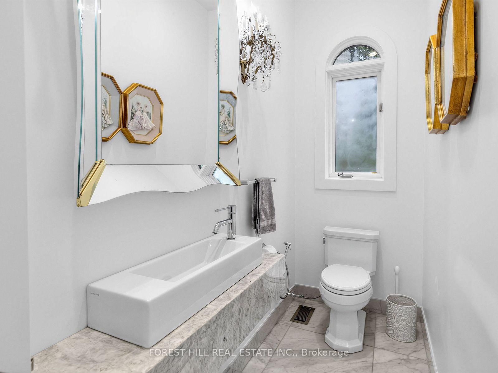 55 Strathearn Boulevard • Toronto, ON photo 11