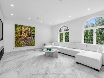 55 Strathearn Boulevard • Toronto, ON photo 9