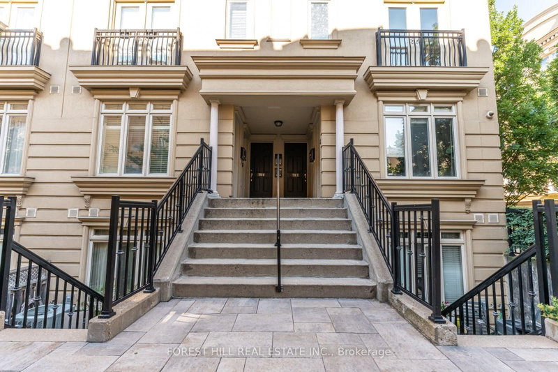TH 3 - 68 Carr Street
