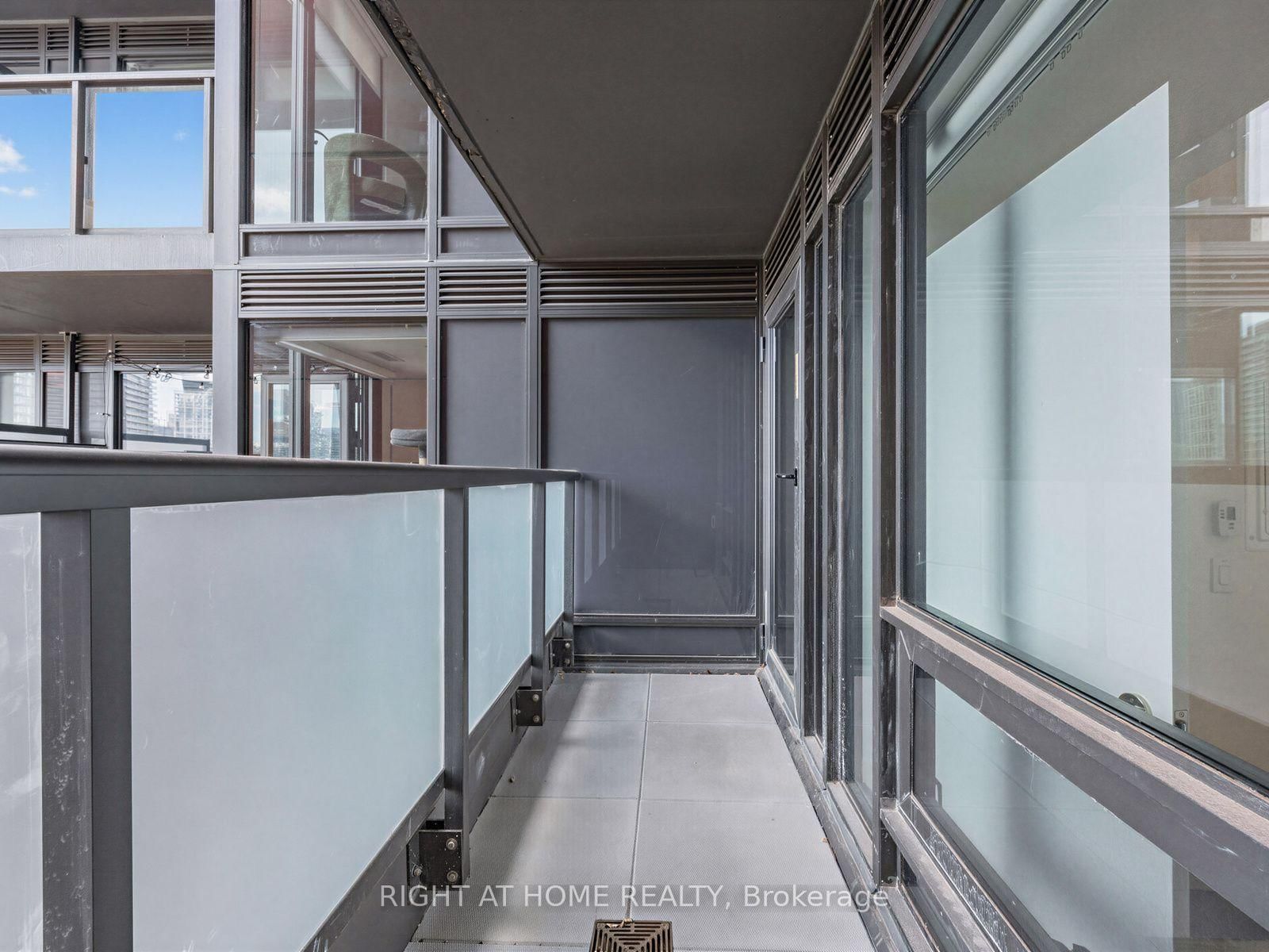 28 Eastern Avenue • #723 • Toronto, ON photo 12